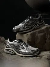 Saucony カジュアル厚底ペアランニングシューズ【ユニセックス・レトロスタイル・快適】