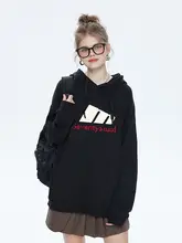 カジュアルな文字プリントフード付きパーカー【秋冬用・女性・トレンドデザイン】（セットアップ対応）