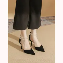 女性用 包頭サンダル【夏用・ハイヒール・黒・細いヒール・一字ストラップ】
