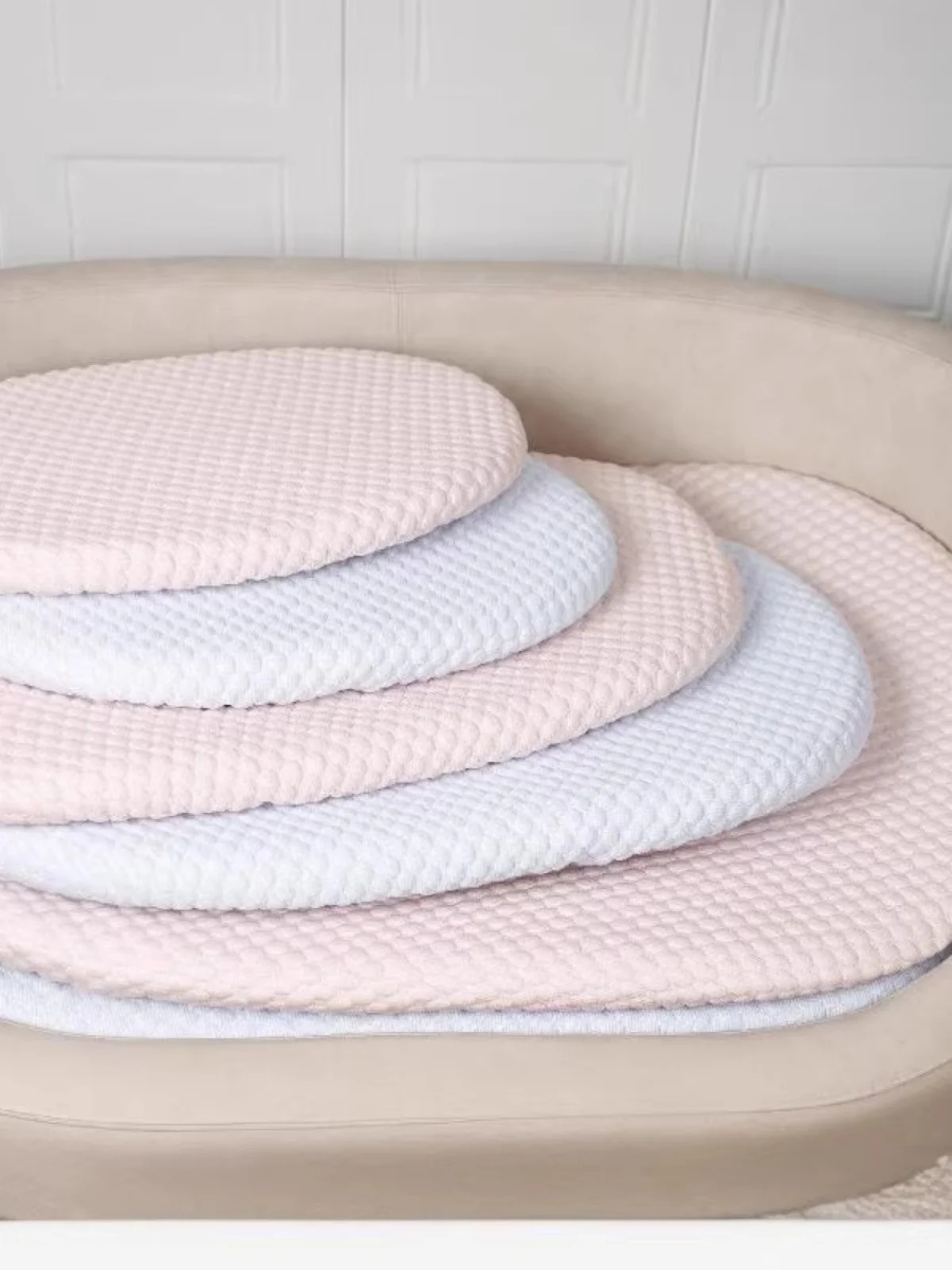 夏キャンプで涼しく快適に過ごすための寝具とチェア、3つのアイテムで解決できる本当の悩みは？