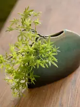 YoungHouse ショートメープルリーフの造花 【盆栽用・赤と緑のデザイン】