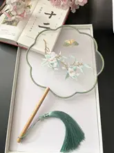 刺繍入りシルク扇子【中国風・古典デザイン・舞踊用】
