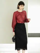 赤いテンセル製シャツとスカート【春用・女性用・上品なデザイン】（セットアップ対応）