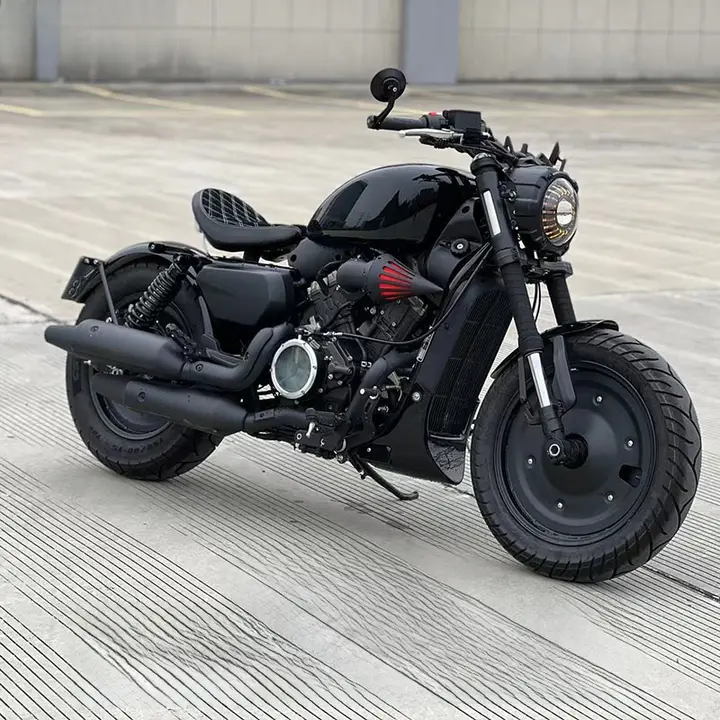 バイク用タムパーツ 大型ヘッドライトとシングルシート【ボバー・黒武士風】