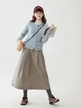 シンプルなデザインのウールカーディガン【長袖・ボタン付き・春用】