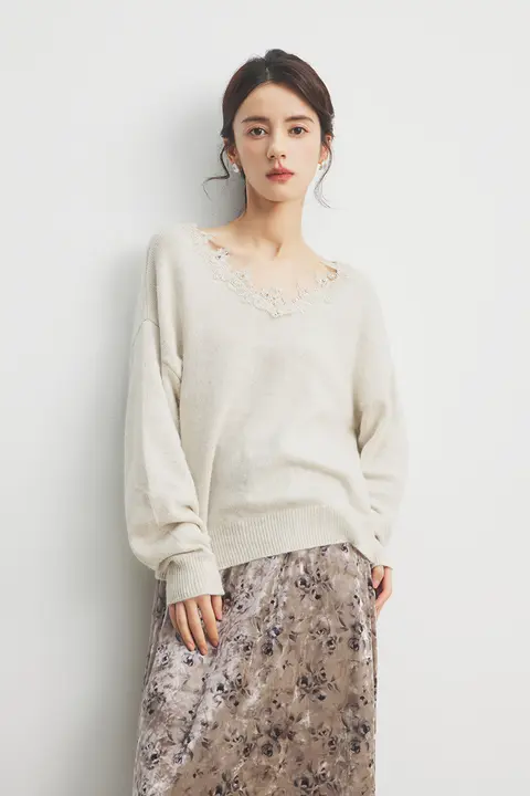 Annata アンバー色 Vネックレースボーダーセーター【女性用・春秋・ルーズフィット】