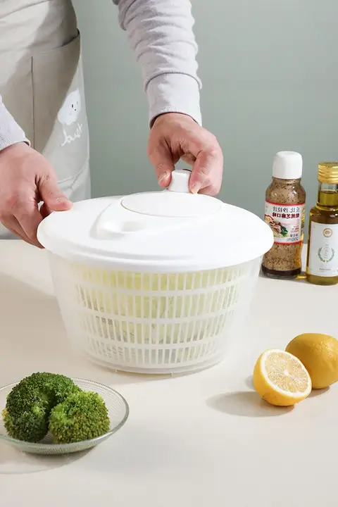 手動野菜水切り器【サラダ用・キッチンツール・洗面器付き】
