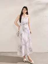 大きいサイズのフレンチスタイル 花柄キャミソールワンピース【秋のリゾート風・ニットトップス付き】（セットアップ対応）