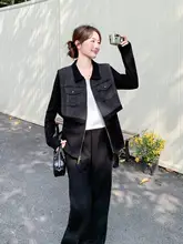 ブラックデニムパッチワークショートジャケットとワイドパンツの女性用コーディネート（セットアップ対応）