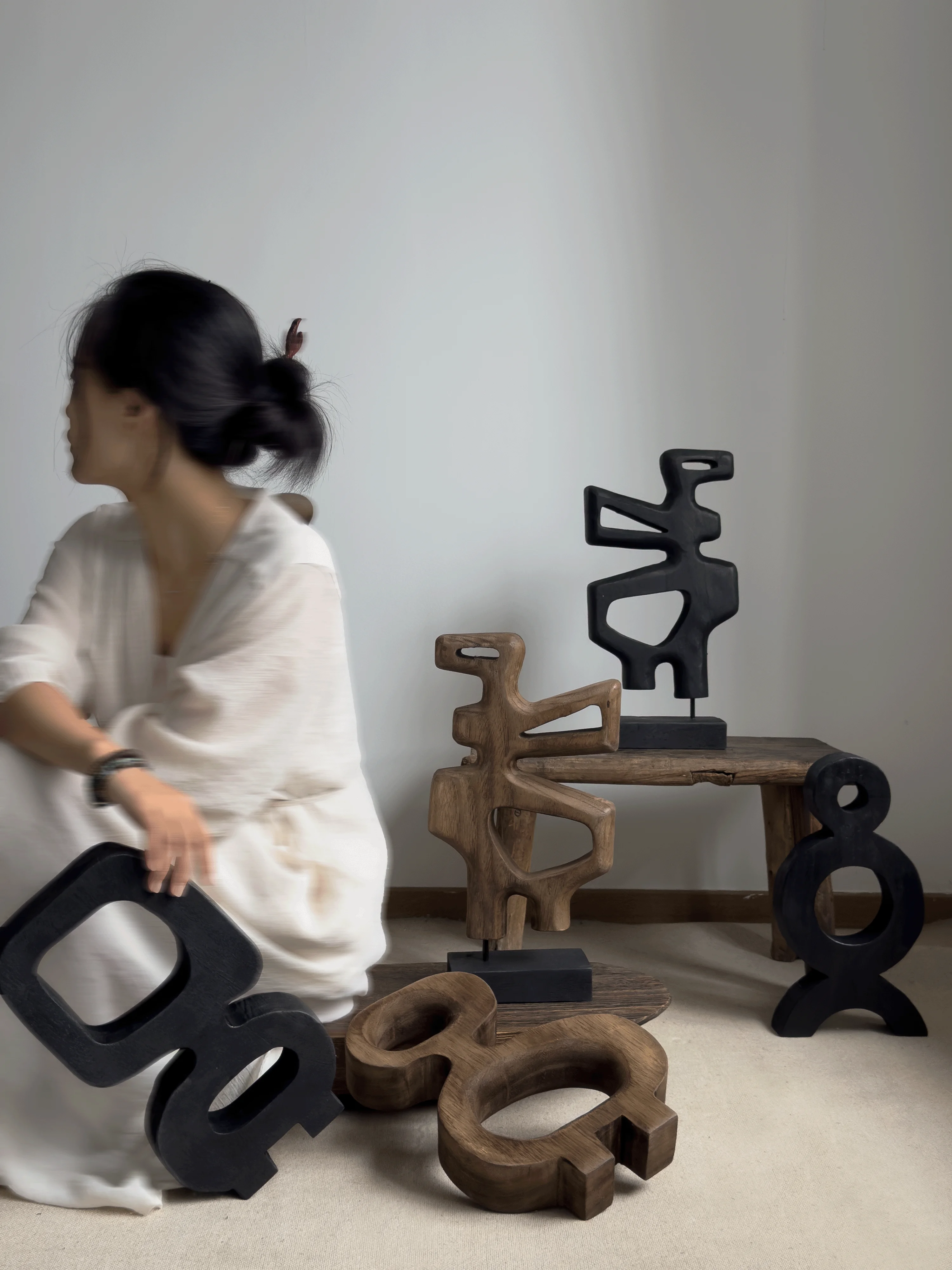 3Dオブジェクトとアートブロックの違いは？侘寂風の抽象彫刻が選ばれる理由とは？