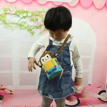可愛らしい刺繍デザインの肩掛けバッグ【布製・軽量・アウトドア用・子供用】