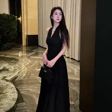 リゾートスタイルのドレープVネックキャミソールワンピース【セクシーなウエスト絞り・夏用・ロング丈】