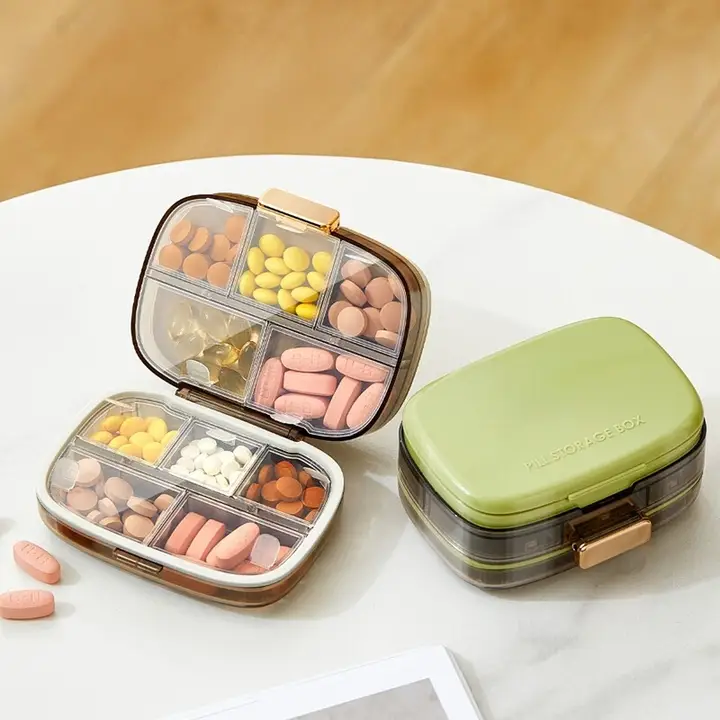 大容量 薬整理ボックス【プラスチック製・七日分・十格仕切り・朝昼晩対応】（セットアップ対応）