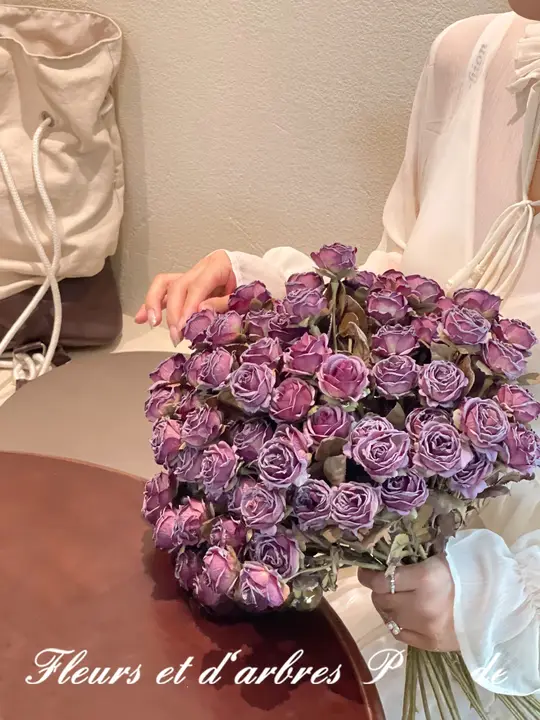 高級感のあるリアルなバラの造花【リビング・ダイニング装飾用】