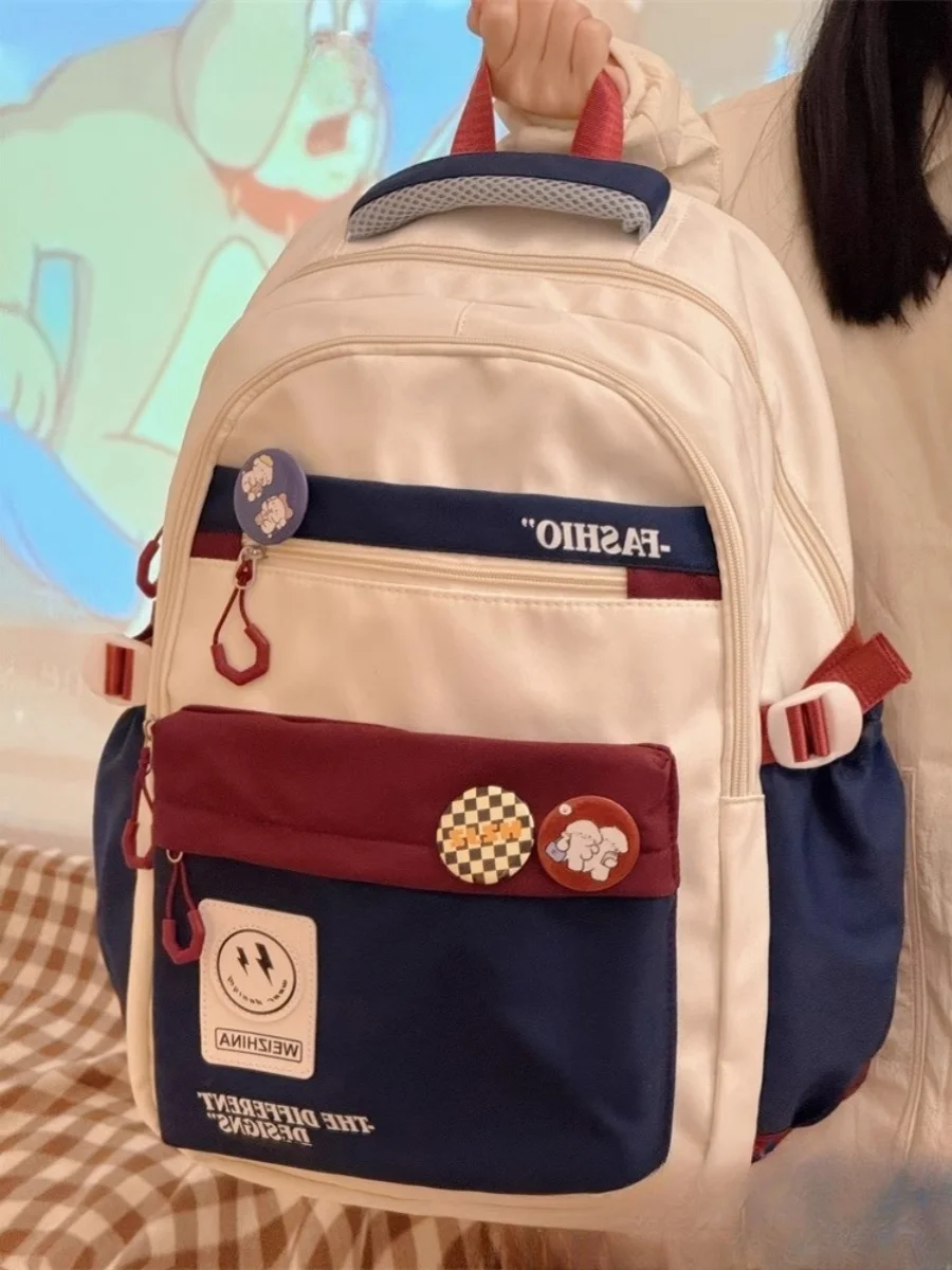 90年代のリュックスタイルが今も人気？高校生・中学生向けのレトロ工装リュックで通学と旅行をどう過ごすか