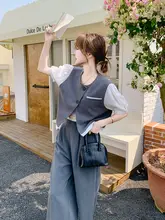 グレーのワイドパンツとトップスのカジュアルコーディネート【 春秋用・気品ある通勤スタイル】（セットアップ対応）