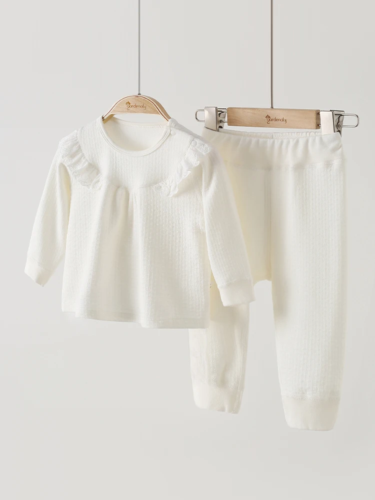1歳 寝る 時 に おすすめ の よわらかい 服装 は どんなもの？