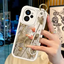 竹製バタフライデザインのスマホケース【リアルミー10対応・耐衝撃・ストラップ付き】