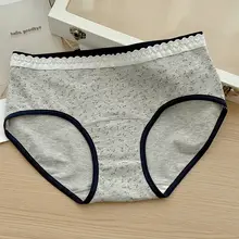 フラワープリントのレトロ三角パンツ【抗菌・大きいサイズ】