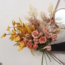 焦糖色のフェイクフラワーブーケ【テーマレストラン・店舗装飾用】