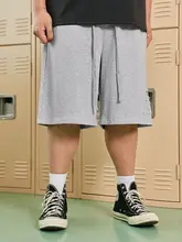 カジュアルスタイルのエンブロイダリーショートパンツ【夏用・ゆったりシルエット・メンズ】