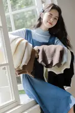 上品な印象のハイネックニットセーター【女性用・秋冬・フレンチスタイル・極上の柔らかさ】