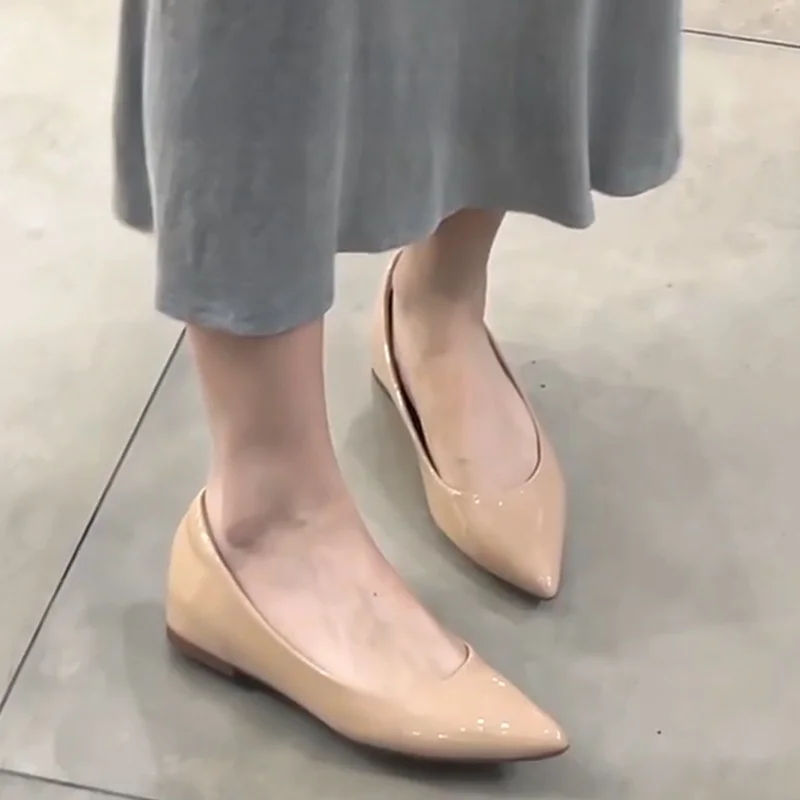 きれいめコーデに欠かせないパンプスは、どう選ぶ？