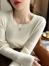 オレンジのクルーネックセーター【秋冬用・上質なニット】