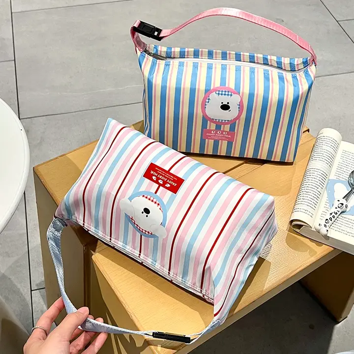 かわいいランチボックスバッグ【防油・保温・アルミホイル使用】