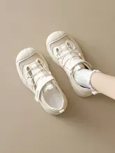 通気性抜群の軽量女性用アウトドアサンダル【デザイン性と快適さを兼ね備えた】