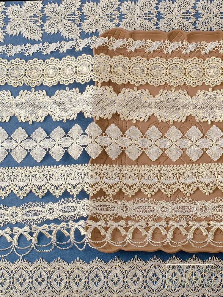 ポリエステル刺繍 白地金箔水溶花辺素材はDIYハンドメイドでどのような用途に適するのか