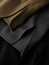 軽やかな素材のウールハーフスカート【立体カット・オフィススタイル】
（セットアップ対応）