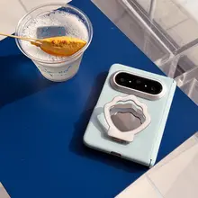 ユニークなデザインのスマートフォンケース【スタンド付き・華為PuraXmax対応・衝撃吸収・高級感】