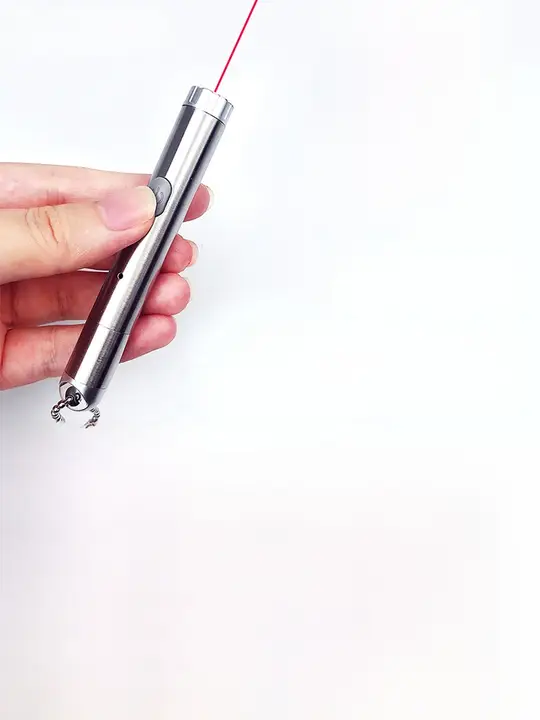 USB充電式レーザー猫おもちゃ【インタラクティブ・赤外線・ライト付き】