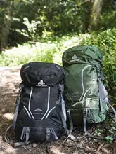 リュック デイパック ユニセックス 軽量 負担軽減 大容量 アウトドア 登山 トレッキング キャンプ 旅行