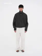 シンプルなグレーのオープンカラージップジャケット【コットン素材・ゆったりサイズ】