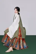 赤色マ面スカート【漢服・日常用・長裙】（セットアップ対応）