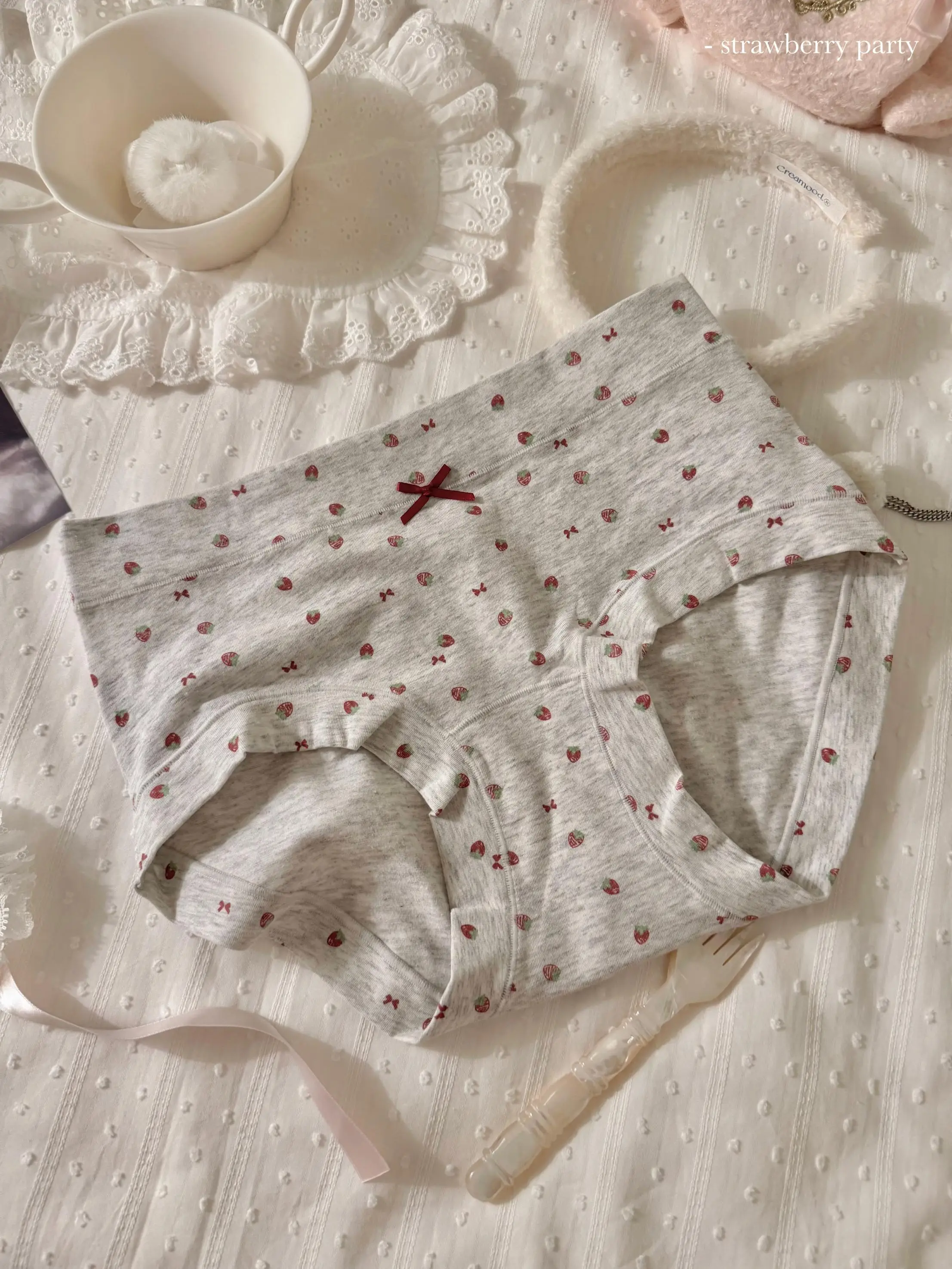 フラワープリントのフレンチスタイルパンティは夜用に適しているのか？