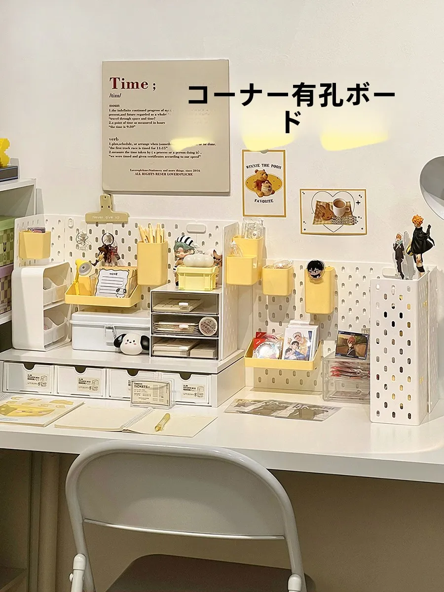 穴あき収納板：デスク用・コレクションフィギュア用の収納ラックの使い方と性能