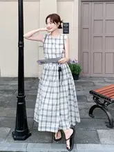 グレーのベスト型プリーツワンピース【カジュアルスタイル・フィット】