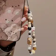 可愛いデザインのスマホケース【ストラップ付き・保護カバー・チェーン装飾】