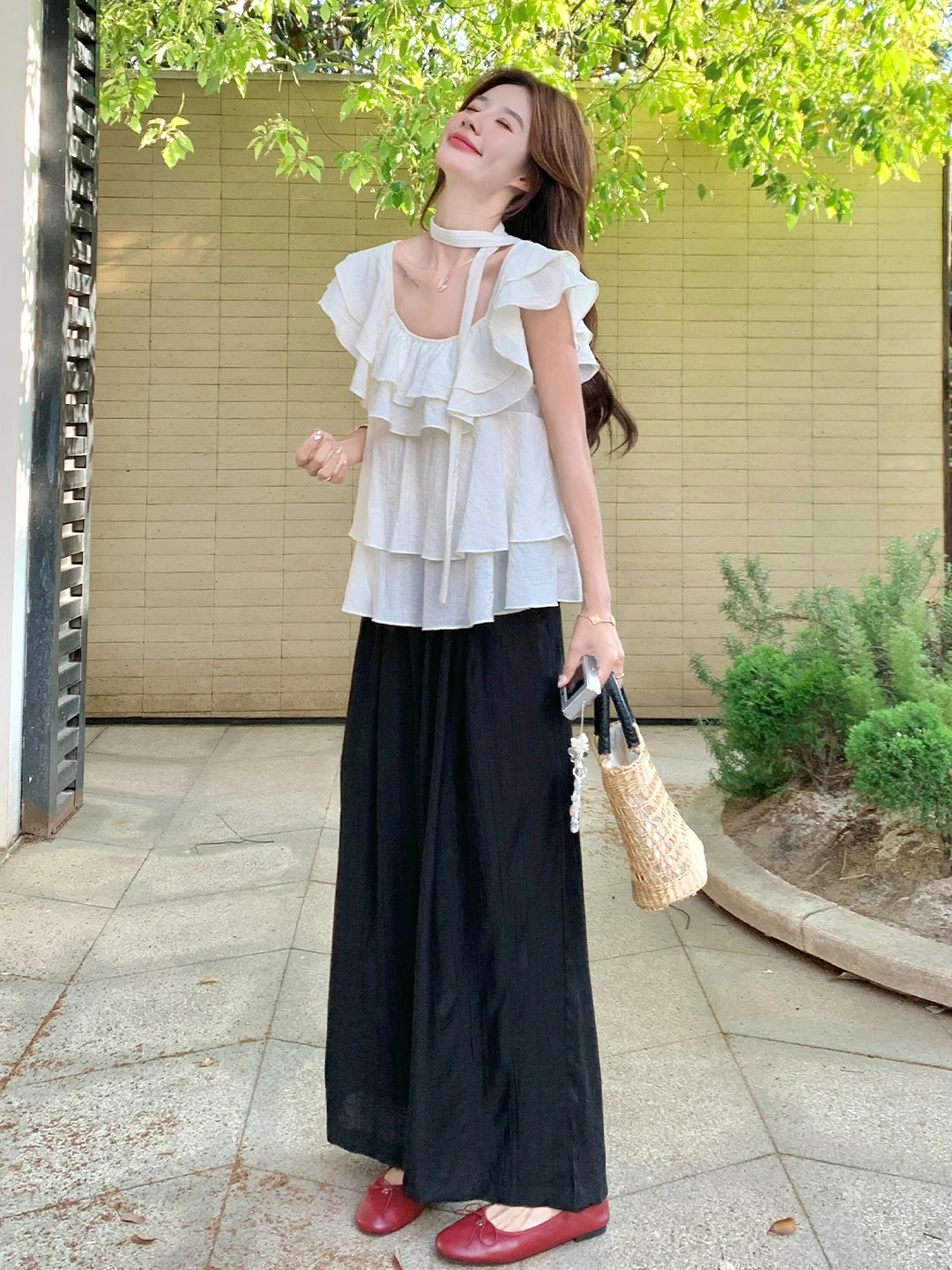 どうやってかわいい私服を着こなすか？3選のアイテムで日常を彩る