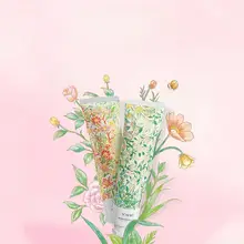 極上の柔らかさ！保湿ハンドクリーム【潤い・エッセンシャルオイル配合・手部ケア】