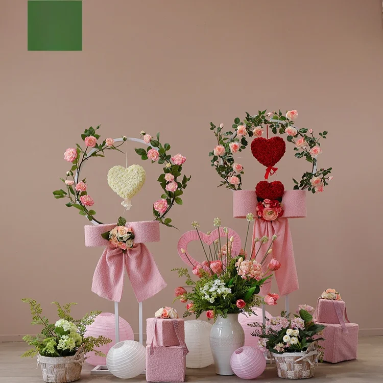 DIY アイアンで作る花柄アーチは、どんな空間に合うの？