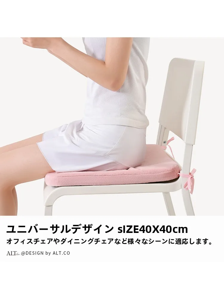 クッションデスクを選ぶべきタイミングは？リアルな使い方とおすすめモデルの選び方