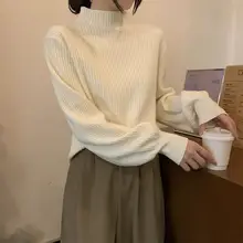 杏色のハイネックニットセーター【秋冬用・女性用・フレンチスタイル】
