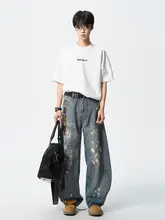 アメリカンスタイルのペイントデザイン弯刀デニムパンツ【春用・オーバーサイズ・ワイドレッグ・ウォッシュ加工】（セットアップ対応）