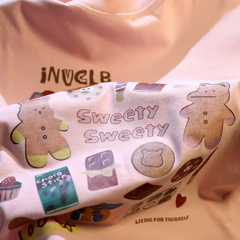 ライトパープルtシャツ：学生向け男女兼用の青春流行デザインと実用性を解説