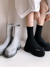 粗いヒールの厚底ブーツ【ニット素材・伸縮性あり・スリムデザイン・ショートブーツ】（セットアップ対応）