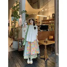 春季新作 フリル付きスタンドカラーシャツと不規則なフラワープリントスカート（セットアップ対応）